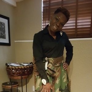 Meet your Posher, Sherri